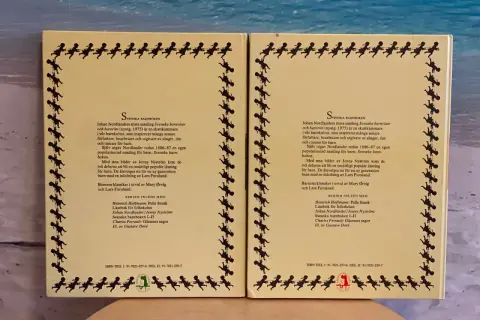 Två böcker med svensk barnkultur, rim ramsor och sånger, illustrerade av Jenny Nyström.