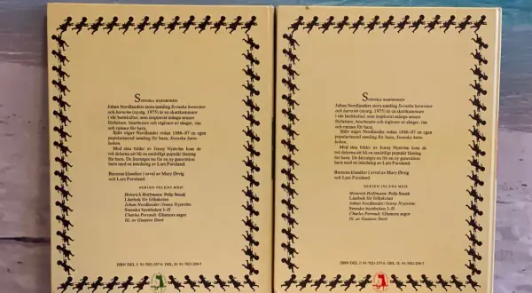 Två böcker med svensk barnkultur, rim ramsor och sånger, illustrerade av Jenny Nyström.