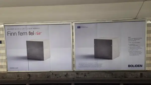 Boliden visar betongblock med texten "Finn fem fel rätt". En ny cementersättning ger 95% lägre CO2-utsläpp. Vart eller blev detta en ny standard?